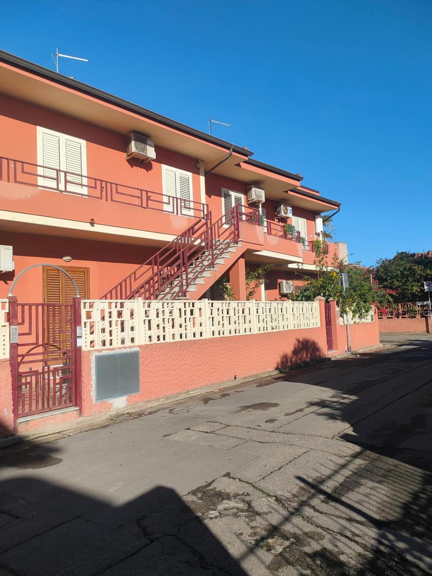 Domu De Babbai Apartman Assemini Kültér fotó